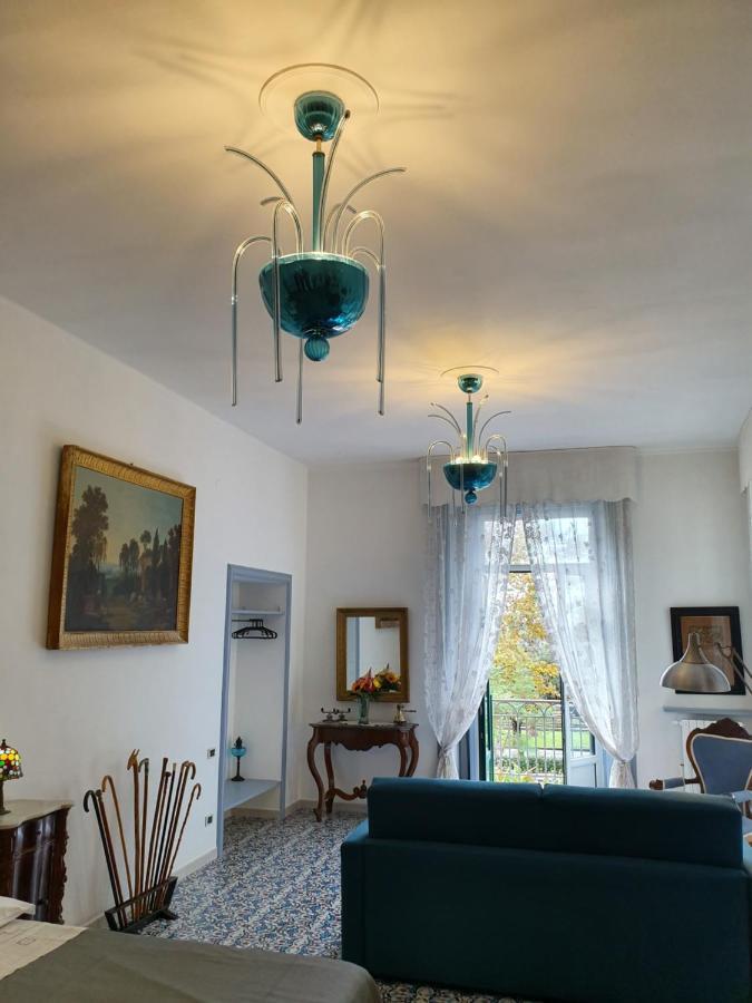 D'Angleterre Guest House Salerno Ngoại thất bức ảnh