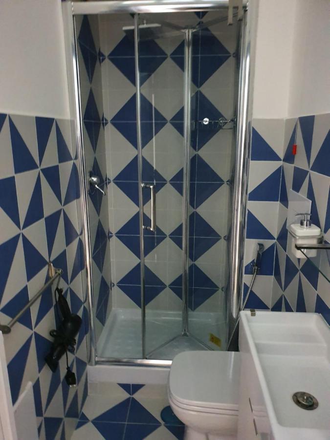 D'Angleterre Guest House Salerno Ngoại thất bức ảnh