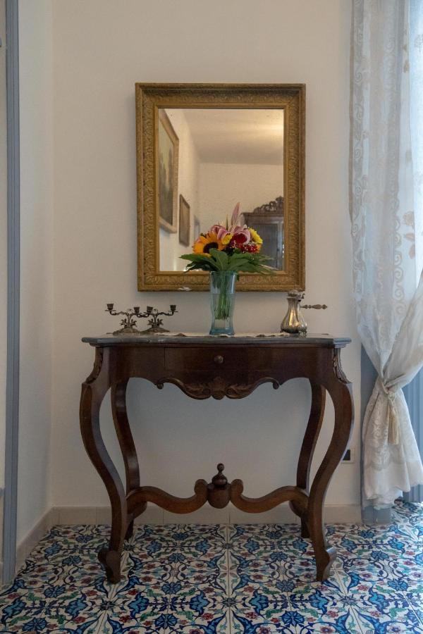 D'Angleterre Guest House Salerno Ngoại thất bức ảnh