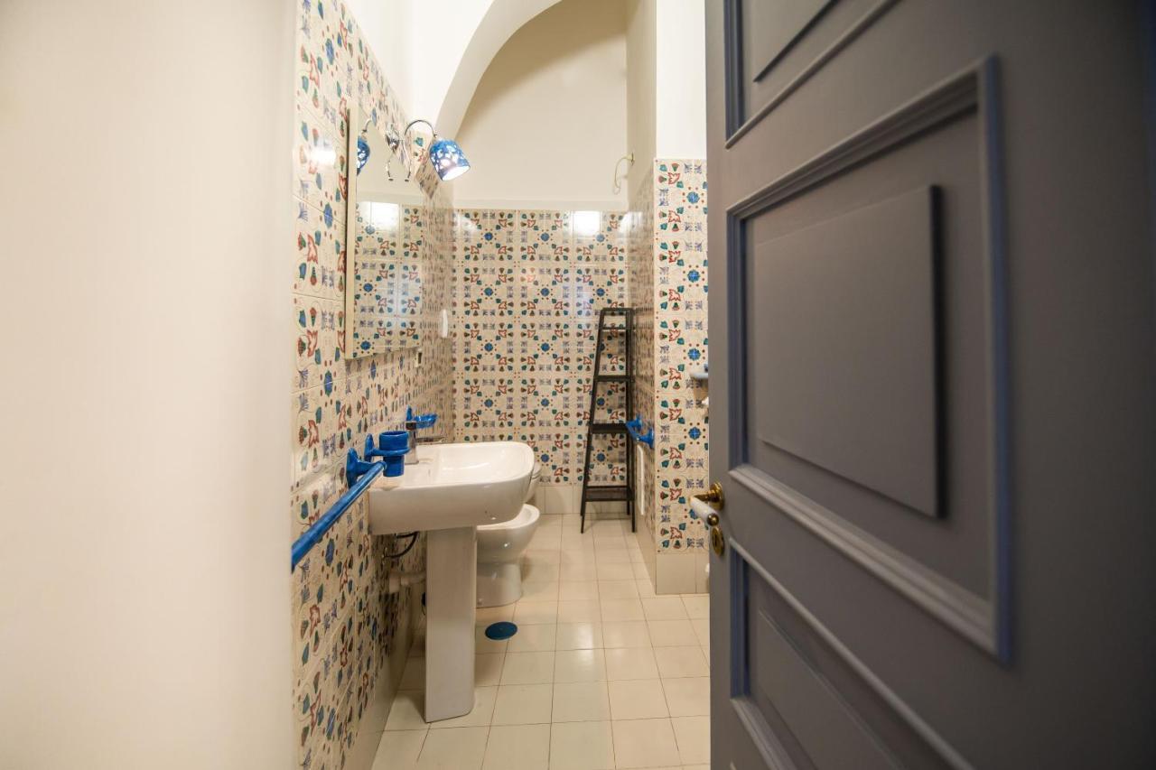 D'Angleterre Guest House Salerno Ngoại thất bức ảnh